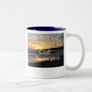Taza Bicolor "Todavía esté y sepa que soy 46:10 del salmo del ~