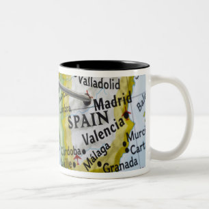 Taza Bicolor Trace el perno colocado en Madrid, España en el