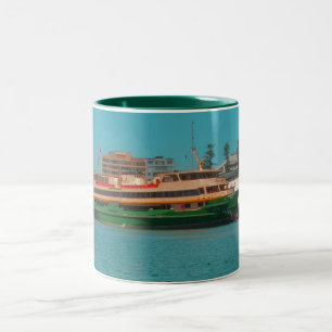Taza Bicolor Transbordador de hombres