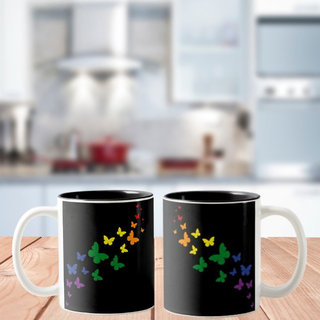 Taza Bicolor Trayecto de mariposa arcoiris LGBTQ (Subido por el creador)