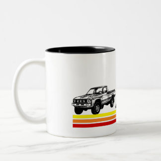 Taza Bicolor Trazos de camión 4WD 80s
