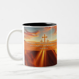 Taza Bicolor Tres cruces en el desierto