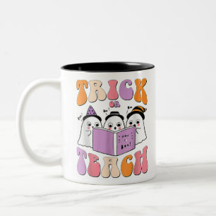 Taza Bicolor Trick O Teach Ghost Retro Groovy Halloween Teache