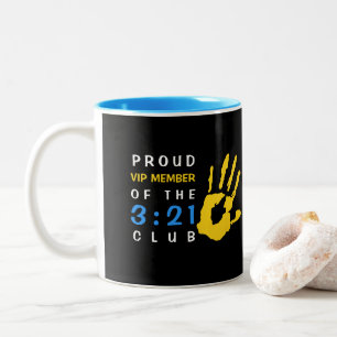 Taza Bicolor Trisomy 21 VIP Socio Club Down Síndrome Awareness