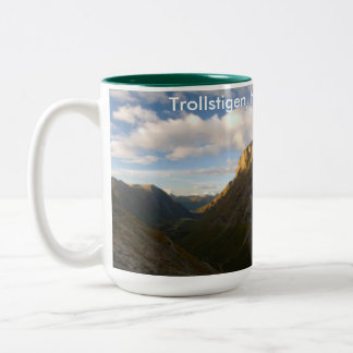 Taza Bicolor trollstigen, Noruega