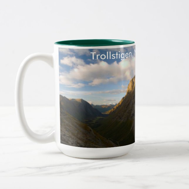 Taza Bicolor trollstigen, Noruega (Izquierda)