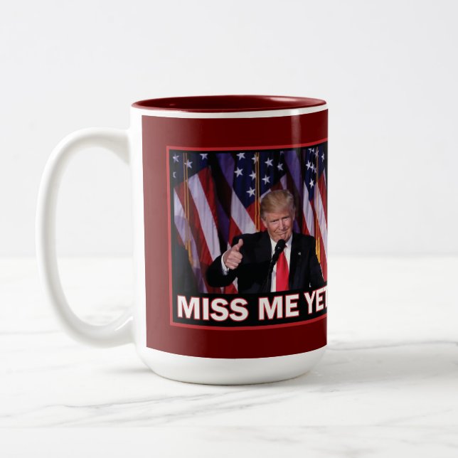 Taza Bicolor Trump 2024 me extraña todavía (Izquierda)