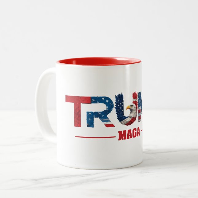 TAZA BICOLOR TRUMP MAGA 2024 (Anverso izquierdo)
