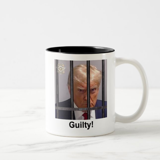 Taza Bicolor Trump Mug "¡Culpable!" (Derecha)