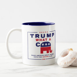 Taza Bicolor Trump. Poster de campaña contra Trump