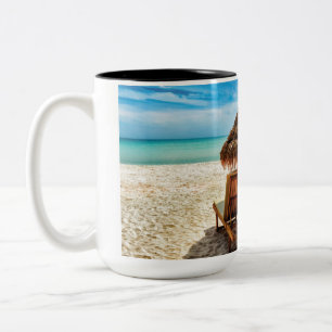 Taza Bicolor Tumbonas en la playa