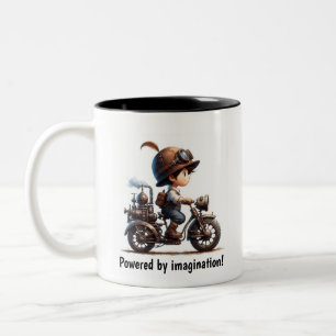 Taza Bicolor Un niño joven feliz montando una moto Steampunk
