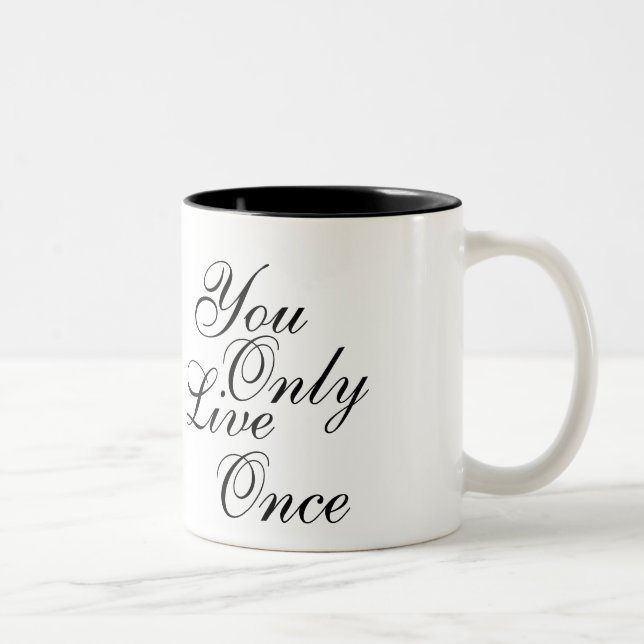 Taza Bicolor Usted vive solamente una vez de motivación (Derecha)