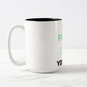 Taza Bicolor Ve a pasarte hilo dental tú mismo 2