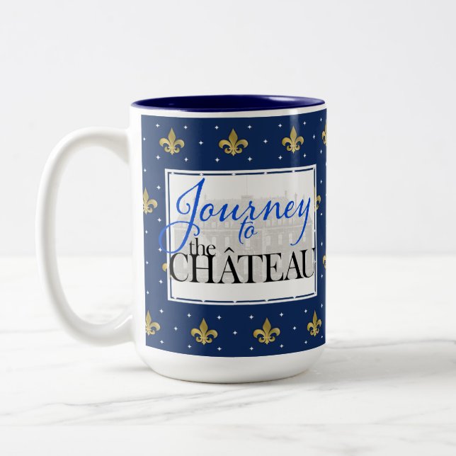 Taza Bicolor Viaje al Chateau Fleur de Lis Mug (Izquierda)