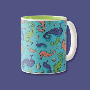 Taza Bicolor Vibrante patrón de caballitos de mar y conchas Per