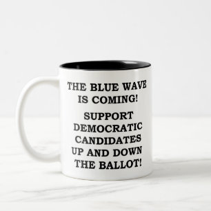 TAZA BICOLOR ¡VIENE LA OLA AZUL!