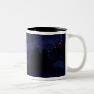 Taza Bicolor Vista global de las luces de las ciudades de la Ti