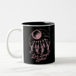 Taza Bicolor Vive Ríe Lesbiana Mapache Lesbiana Orgullo LGBTQ 