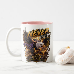 Taza Bicolor VLLC Never Give Up Patriotic Bald Eagle Wings Wall