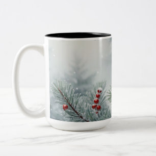 Taza Bicolor Winter Wonderland Mug   Pine & Red Berries   15 oz