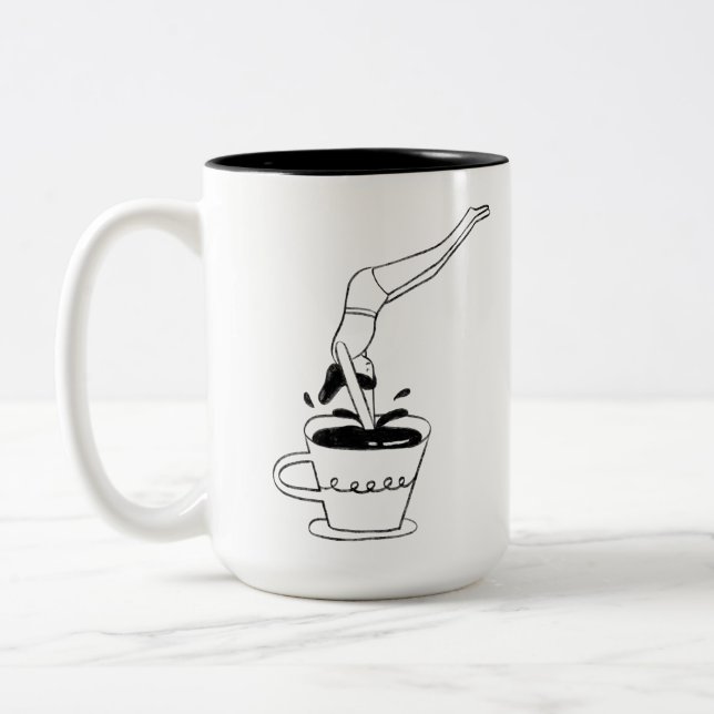 Taza Bicolor woman swimming in coffee cup (Izquierda)
