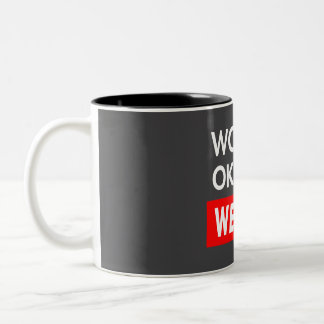 Taza Bicolor Worlds okayest Weaver