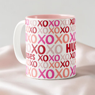 Taza Bicolor XOXO Abrazos y Besos Rosa y Rojo Galentín adorable