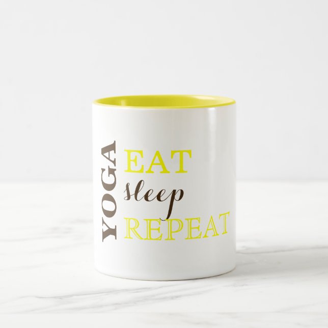 Taza Bicolor Yoga, comida, sueño, repetición (Centro)