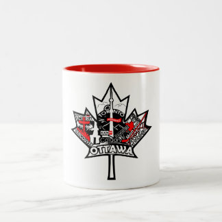 Taza blanca con la hoja de arce del diseño de