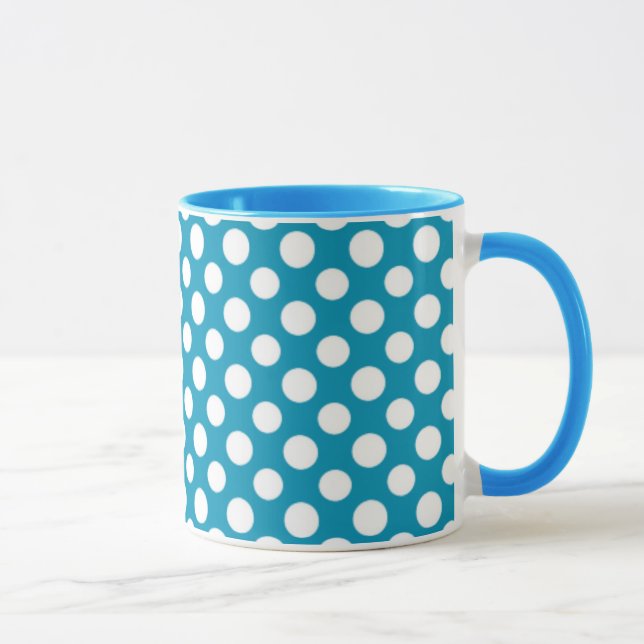 Taza Blanco de moda sobre el jumbo azul de los puntos d (Derecha)