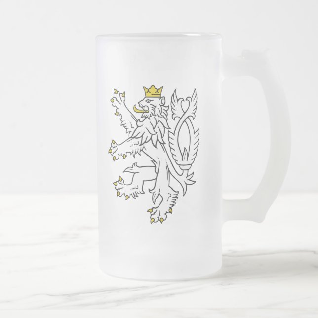 Taza bohemia checa del león (Derecha)