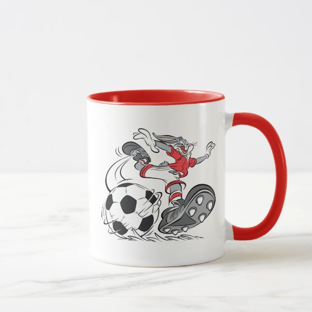 Taza BOMBAS BUNNY™ Jugando Fútbol (Derecha)