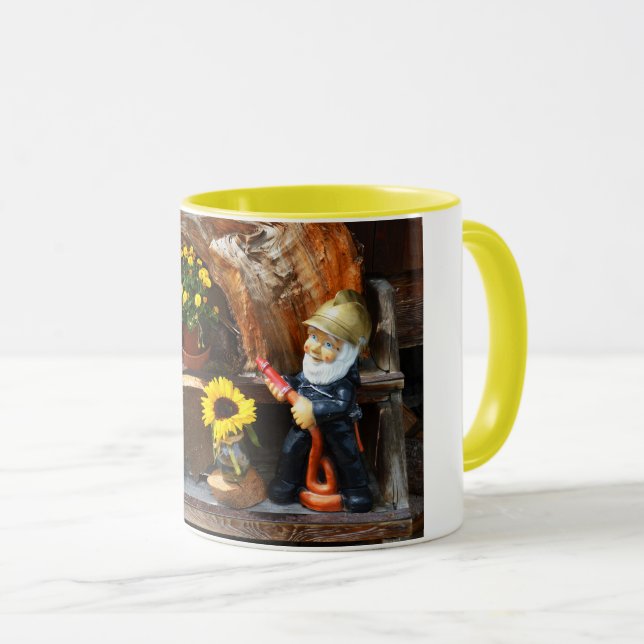 Taza Bombero de gnomo de jardín (Anverso derecho)