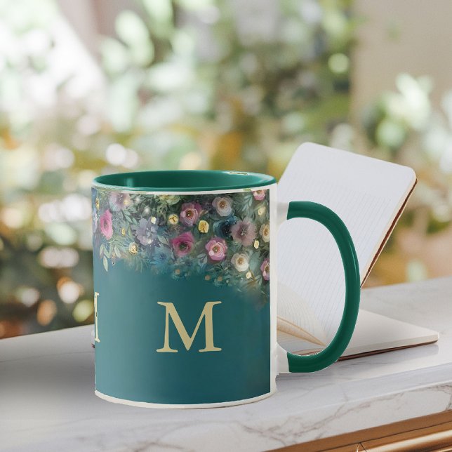 Taza Bosque encantado Rosa silvestre vegetación de bosq (enchanted forest mug monogram wild roses wildflower floral emerald gold woodland fairy greenery)