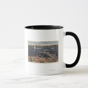 Taza Bote y natación en Newport Bay