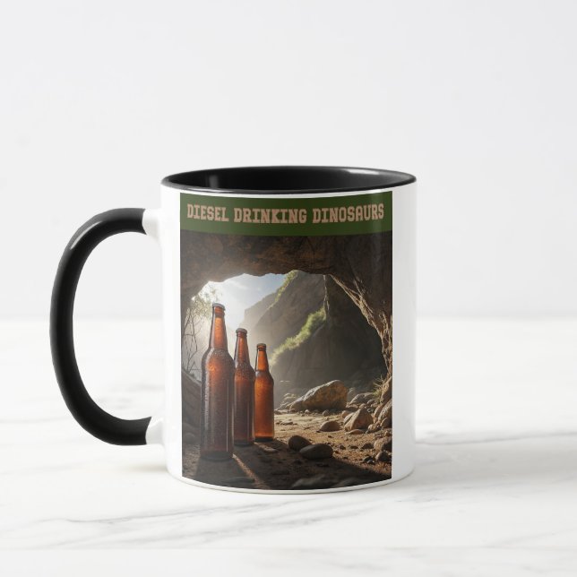 Taza Botellas Junto A Una Cueva (Izquierda)