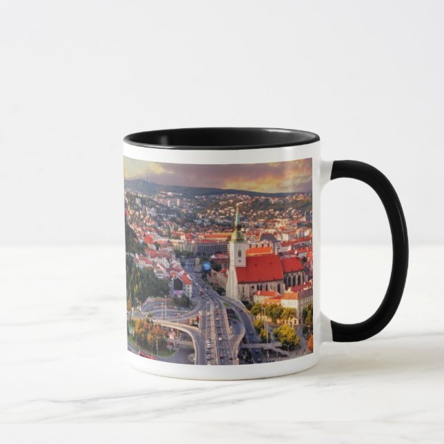 Taza Bratislava, Eslovaquia (Derecha)
