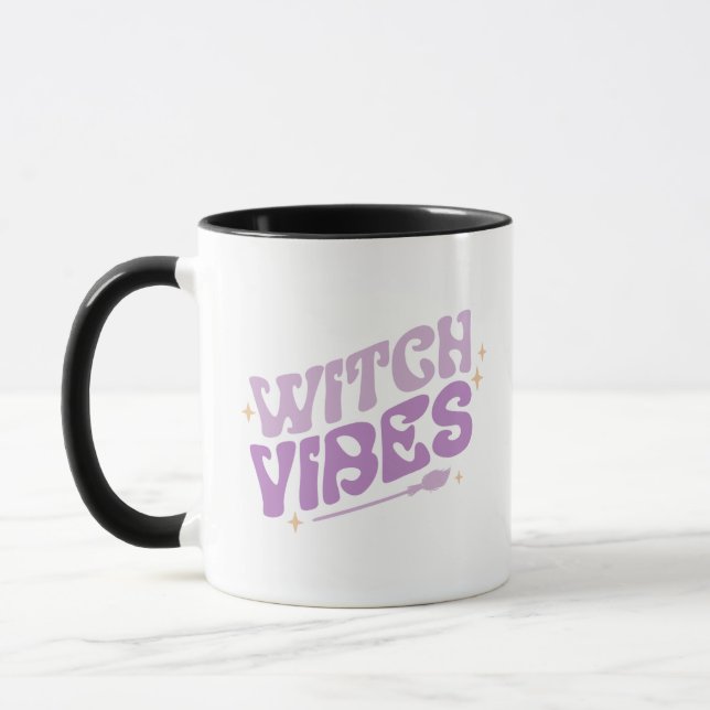 Taza Brujas vibes Stars Witch's Broom Purple Halloween (Izquierda)