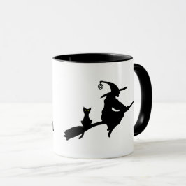 Taza Buena bruja, bruja en una habitación