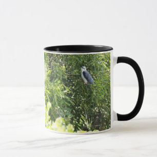 Taza Búho que se encarama en un árbol