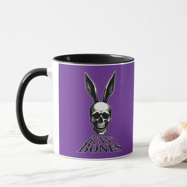 Taza Bunny Bones – Gothic Easter Bunny - caneca (Con donut)