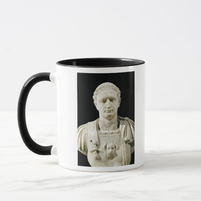 Taza Busto del emperador Domitian (Izquierda)