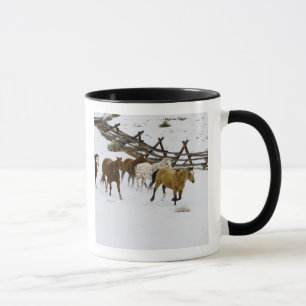Taza Caballos Corriendo en Nieve