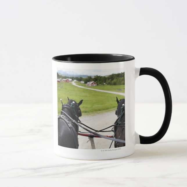 Taza Caballos de Perchon que tiran del carro contra (Derecha)