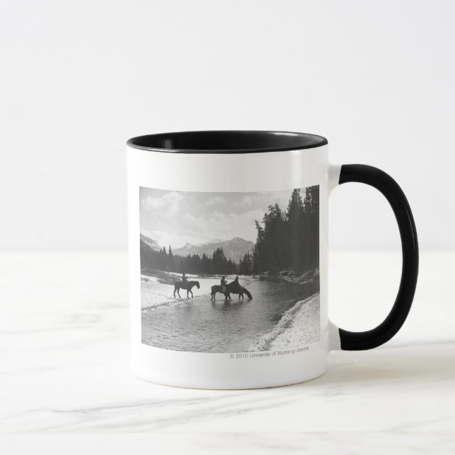 Taza Caballos que beben de y que cruzan un río (Derecha)