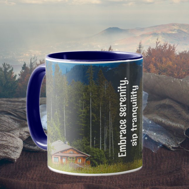 Taza Cabaña de bosque bajo las montañas (Subido por el creador)