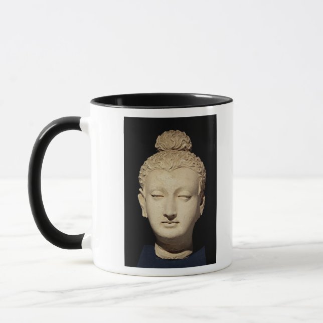 Taza Cabeza de un Buda, estilo Greco-Budista (Izquierda)