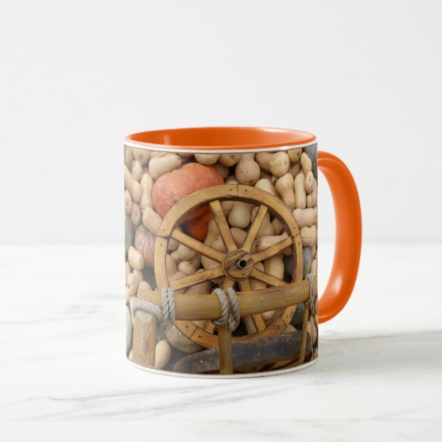 Taza Calabazas y rueda del carrito de madera rural (Anverso derecho)