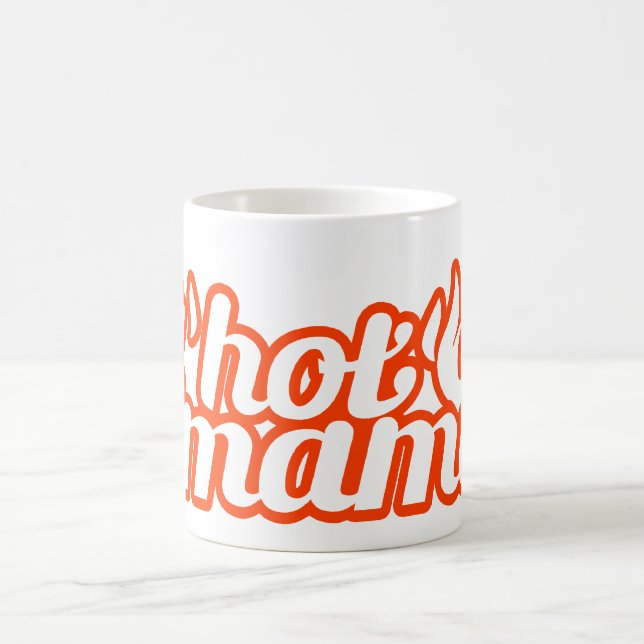 Taza caliente del naranja de la mamá (Centro)
